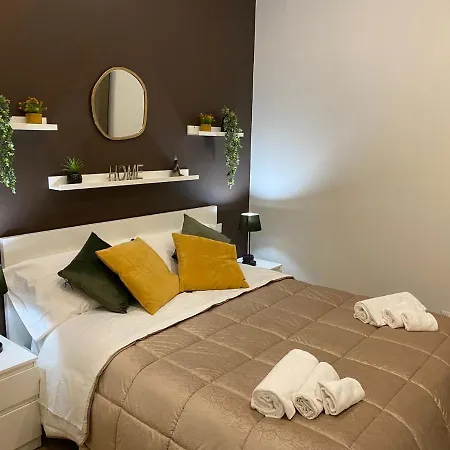 Via Piave 82 Bed & Breakfast 4*