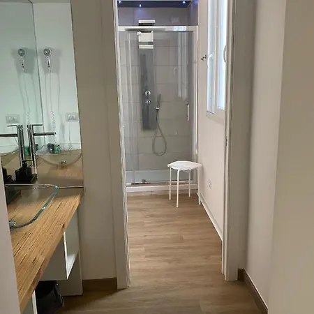 Via Piave 82 Bed & Breakfast