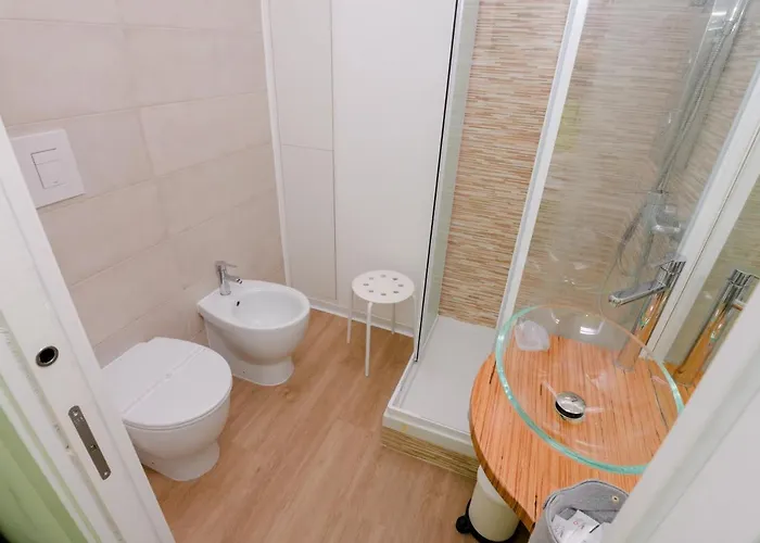 Via Piave 82 科森扎